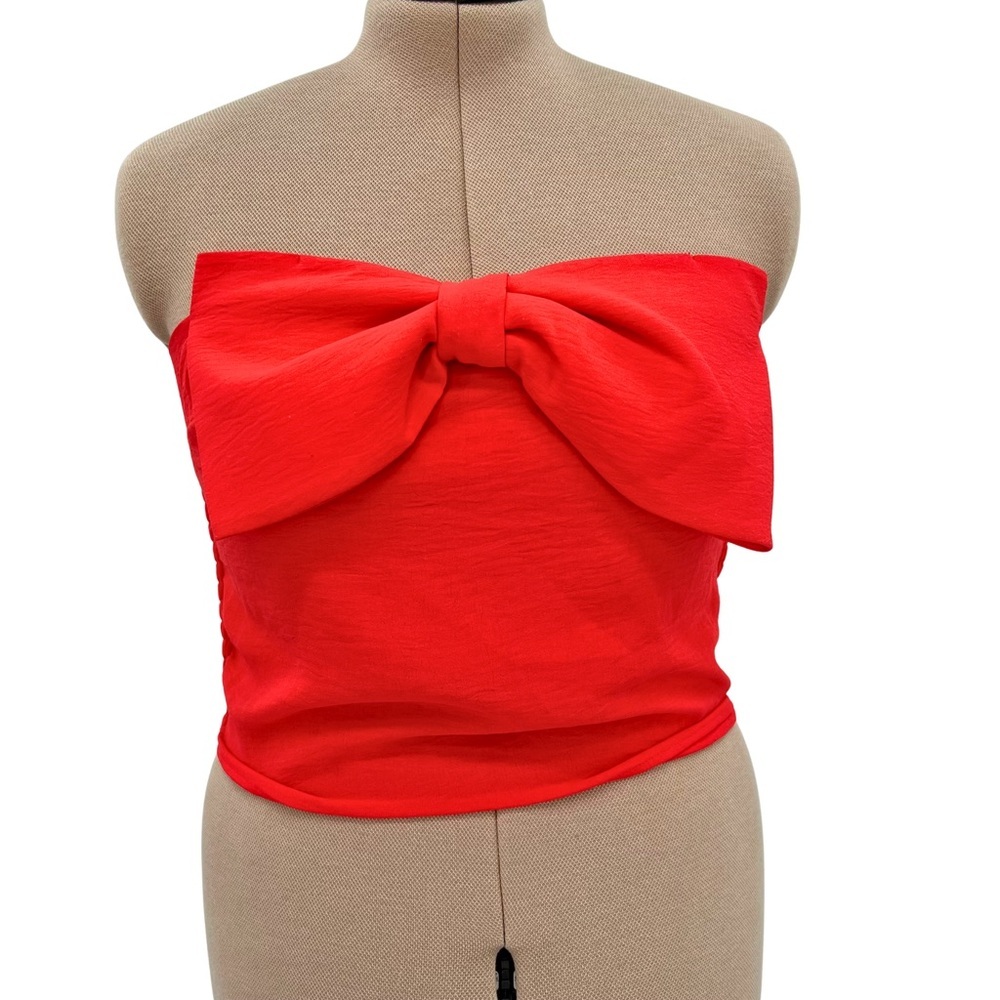 Monteau (X-Large) Red Strapless Bow Tube Top